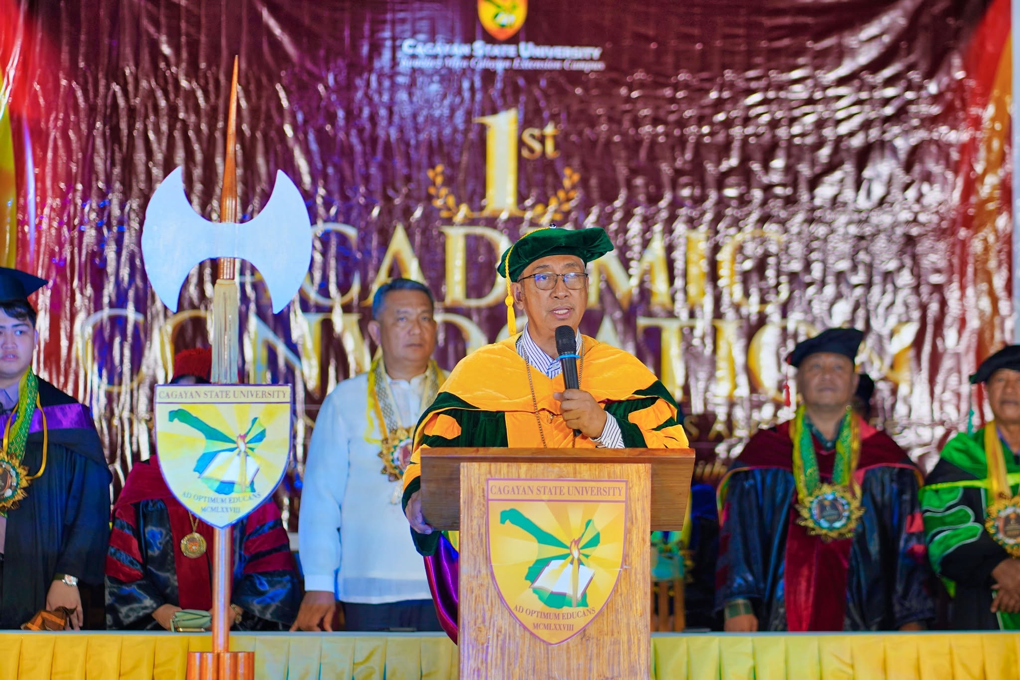 GRAD-AT-CALAYAN-PHOTOSET photo 33